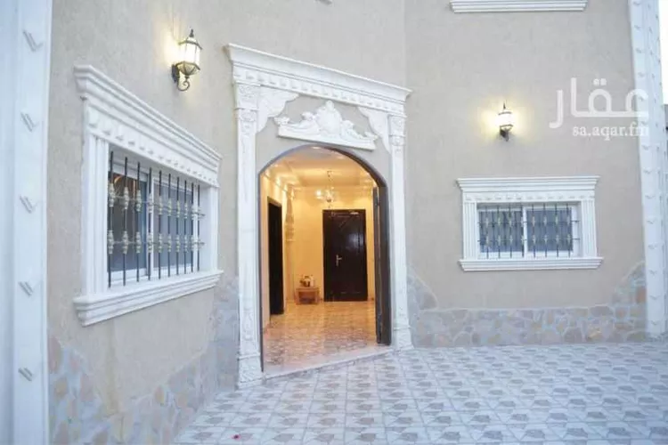 فيلا للبيع في شارع الزلاقية, حي المروة, الرياض صورة 5