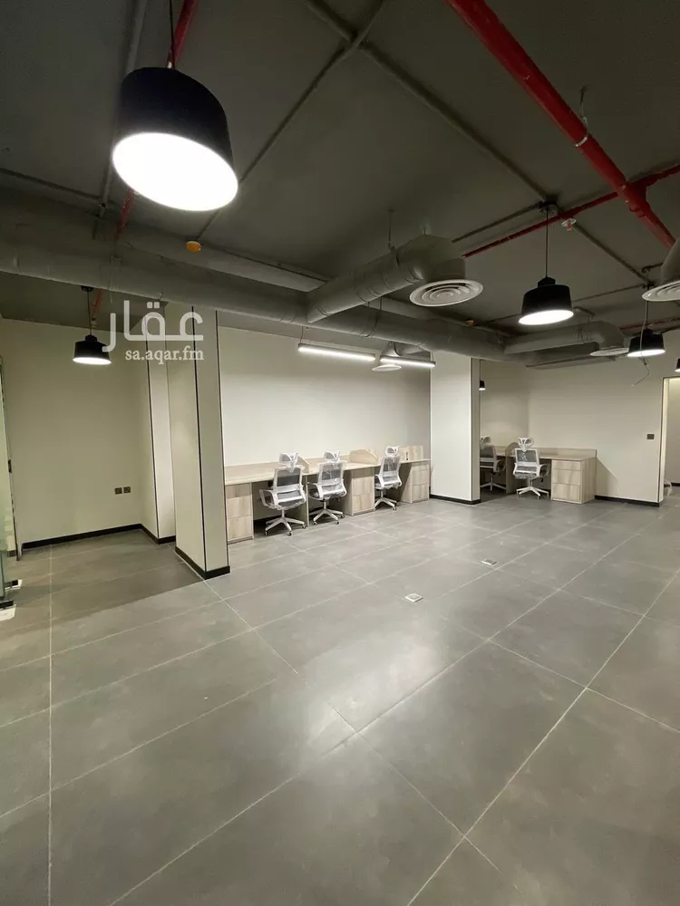 مكتب تجاري للإيجار في شارع الامير محمد ابن سعد ابن عبدالعزيز, حي الملقا, مدينة الرياض, منطقة الرياض صورة 4