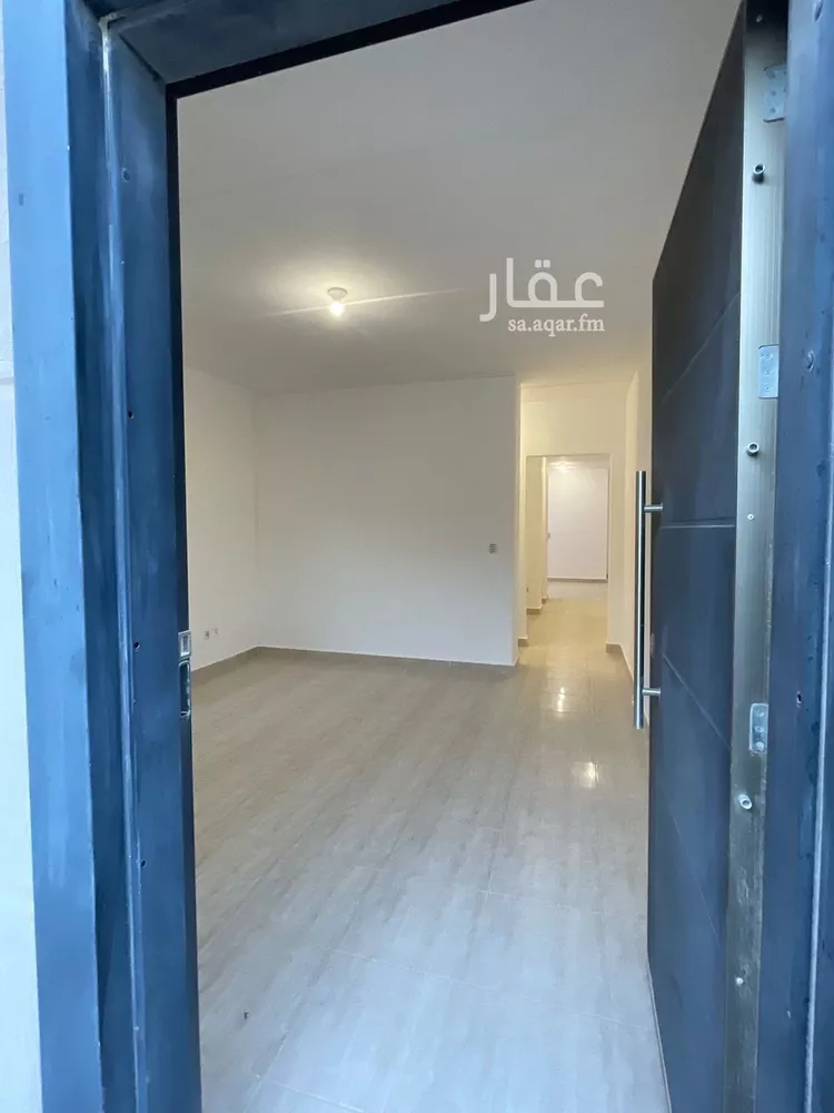 فيلا للبيع في حي مطار الملك خالد الدولي, مدينة الرياض, منطقة الرياض صورة 4