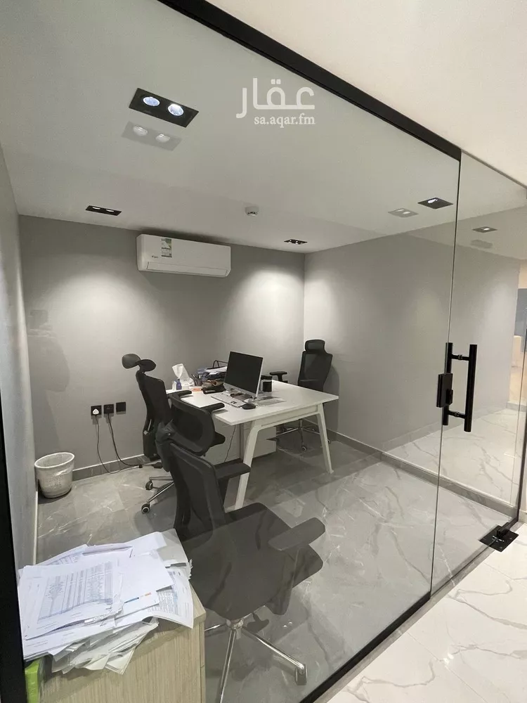 مكتب تجاري للإيجار في شارع الملك عبدالعزيز ابن عبدالرحمن سعود الفرعي, حي الصحافة, مدينة الرياض, منطقة الرياض 9