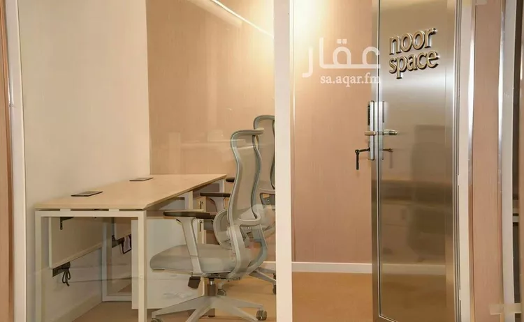 مكتب تجاري للإيجار في شارع الثمامة الفرعي, حي الصحافة, مدينة الرياض, منطقة الرياض صورة 2