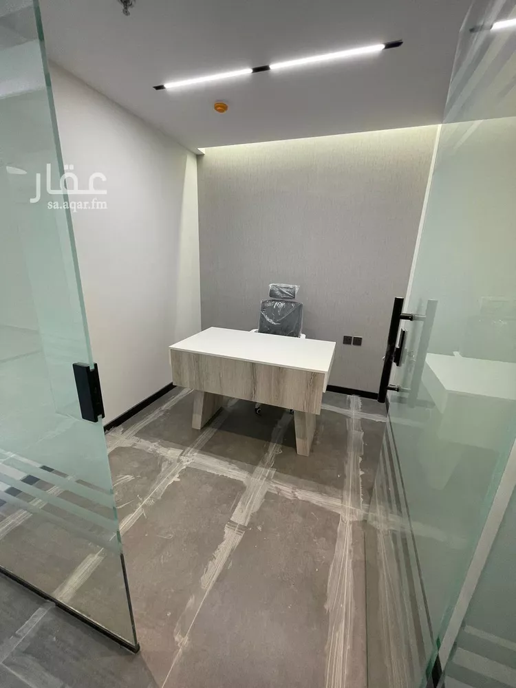 مكتب تجاري للإيجار في شارع الامير محمد ابن سعد ابن عبدالعزيز, حي الملقا, مدينة الرياض, منطقة الرياض صورة 4