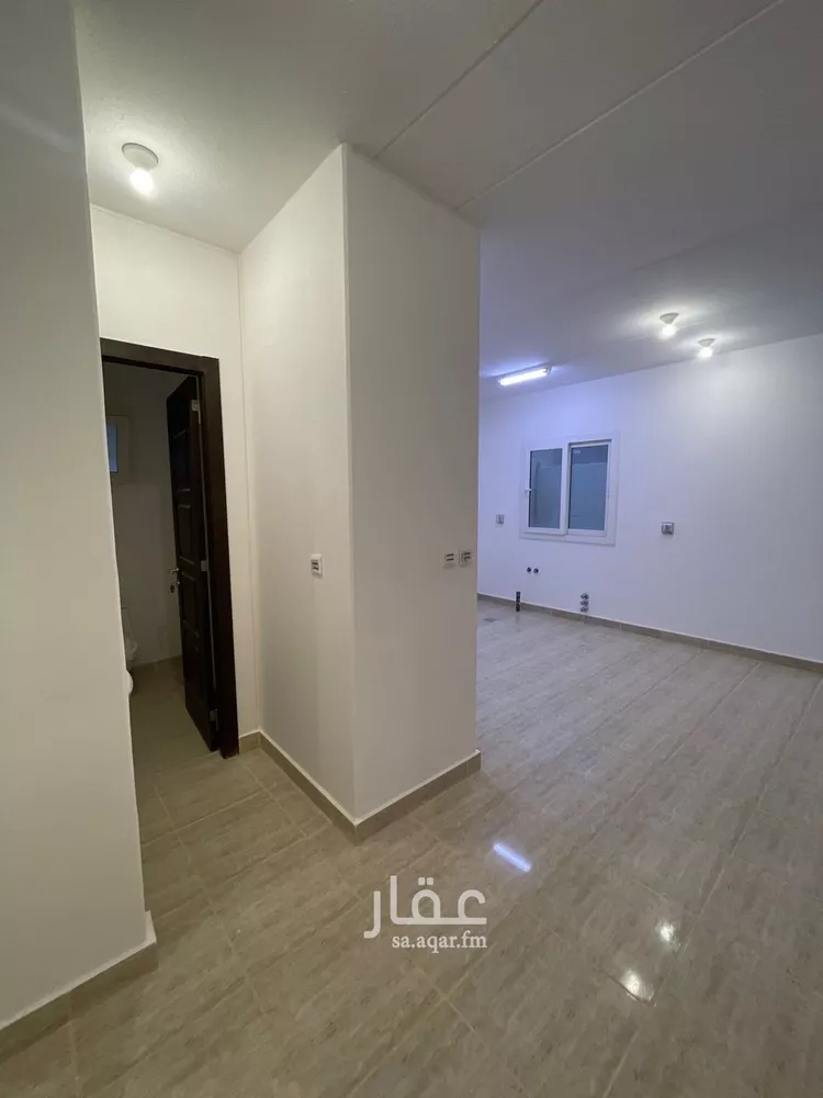 فيلا للبيع في حي مطار الملك خالد الدولي, مدينة الرياض, منطقة الرياض 18