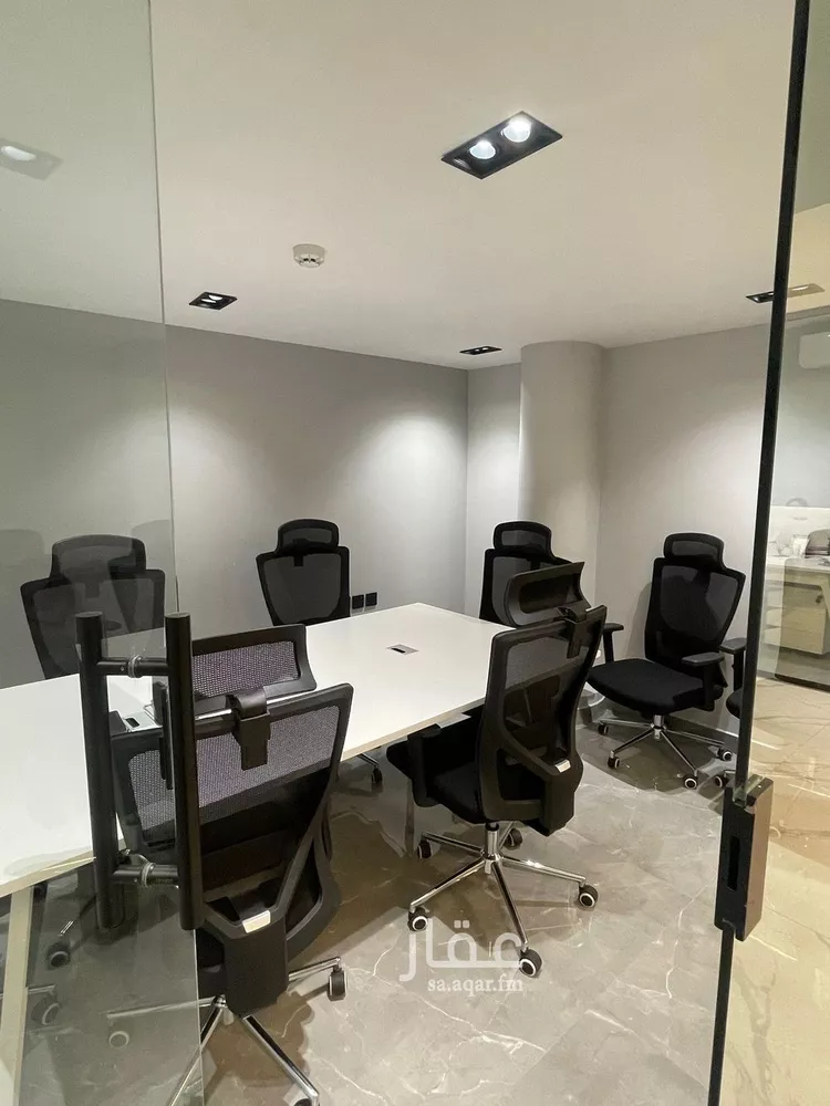 مكتب تجاري للإيجار في شارع الملك عبدالعزيز ابن عبدالرحمن سعود الفرعي, حي الصحافة, مدينة الرياض, منطقة الرياض صورة 5