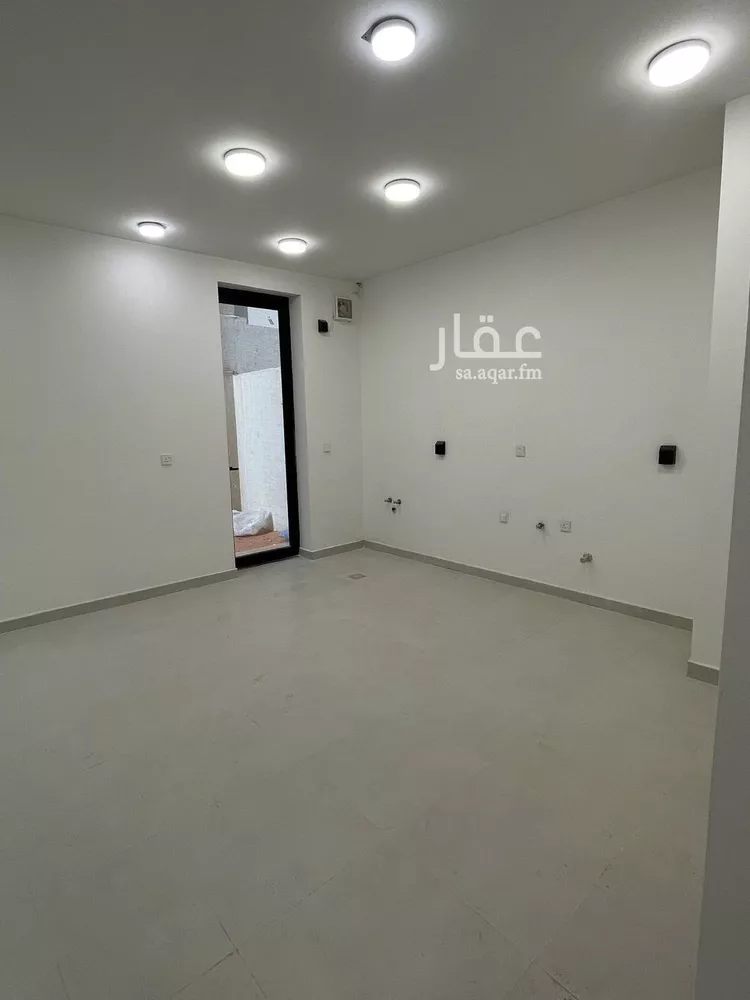 فيلا للإيجار في شارع 0000, حي مطار الملك خالد الدولي, مدينة الرياض, منطقة الرياض صورة 5