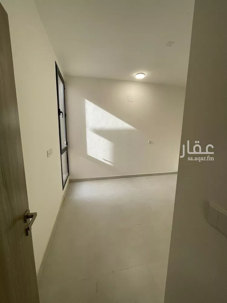 فيلا للإيجار في شارع 0000, حي مطار الملك خالد الدولي, مدينة الرياض, منطقة الرياض 11