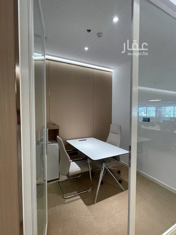 مكتب تجاري للإيجار في شارع الثمامة الفرعي, حي الصحافة, مدينة الرياض, منطقة الرياض 7