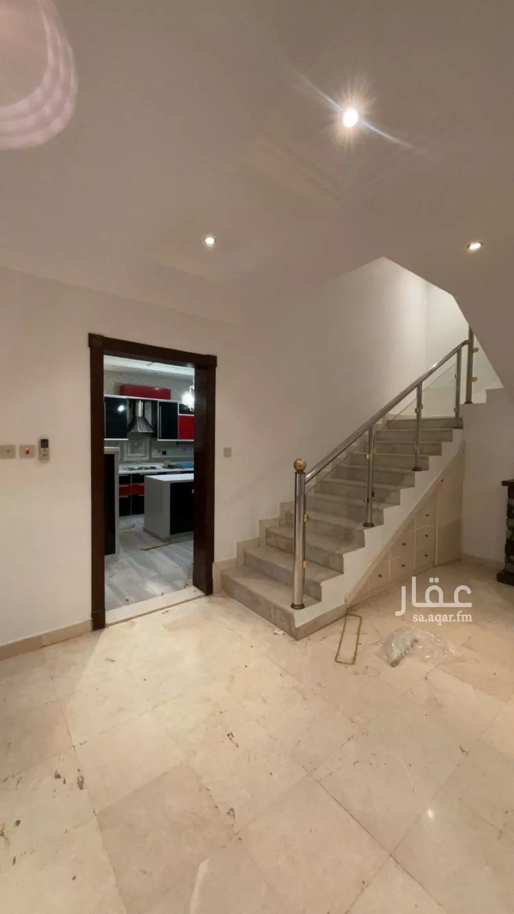 فيلا للإيجار في شارع عبدالله الهمذاني, حي الياسمين, مدينة الرياض, منطقة الرياض 14