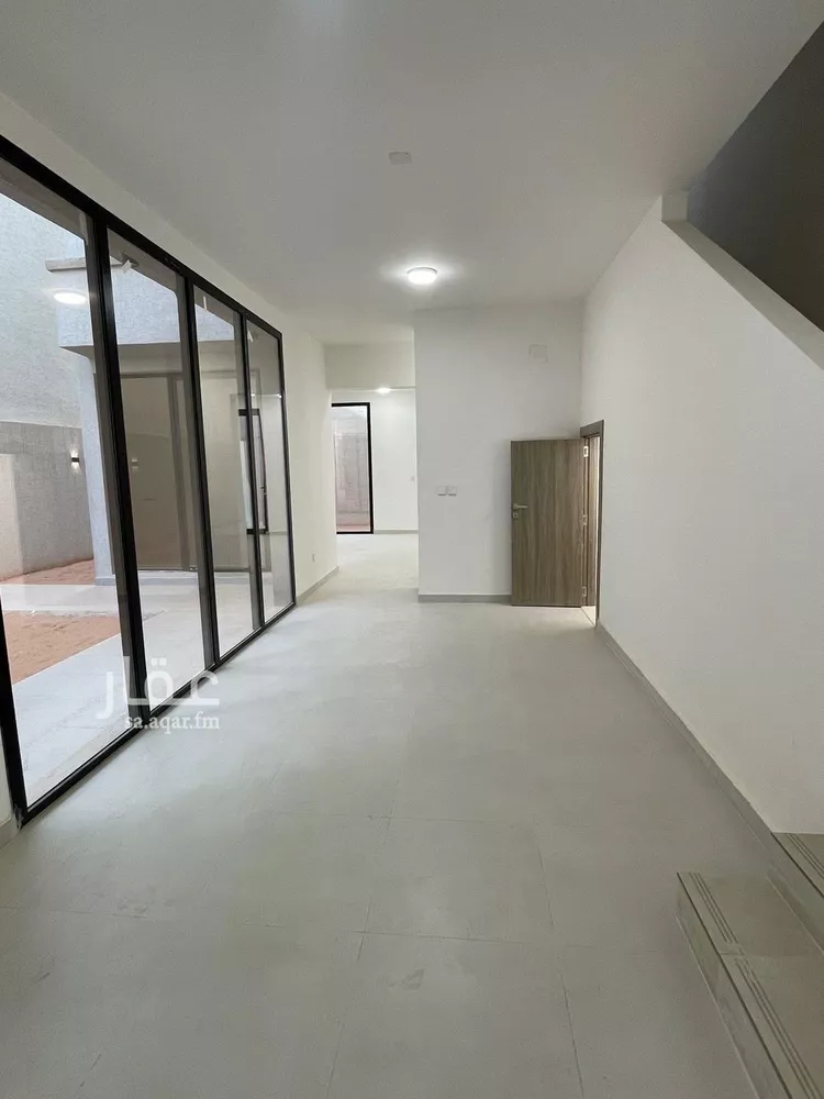 فيلا للإيجار في شارع 0000, حي مطار الملك خالد الدولي, مدينة الرياض, منطقة الرياض صورة 4