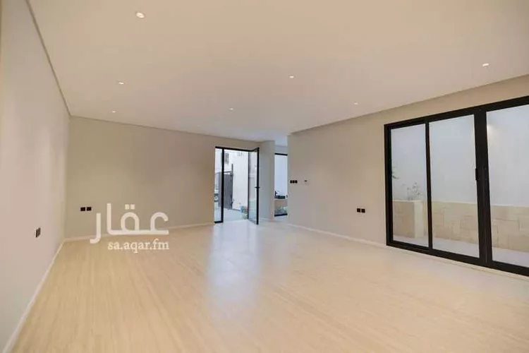 دور للبيع في شارع علقة, حي المصيف, مدينة الرياض, منطقة الرياض صورة 4