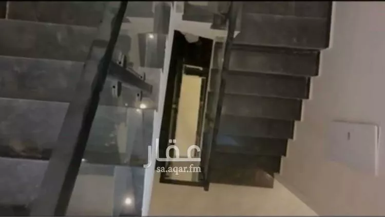 فيلا للبيع في شارع رقم 86, حي الندوة, مدينة الرياض, منطقة الرياض صورة 3