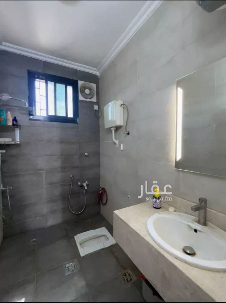 عمارة للبيع في شارع مجاهد بن جبير, حي القصواء, مدينة المدينه المنوره, منطقة المدينة المنورة صورة 3