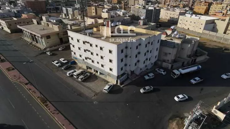 عمارة للبيع في شارع محمد شطا, حي نعمان, مدينة خميس مشيط, منطقة عسير صورة 3