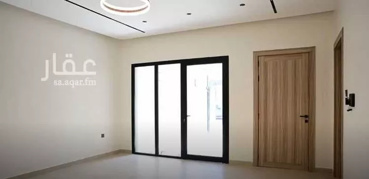 دور للبيع في شارع حسين بن سعد المنوفي, حي الصفاء, مدينة الرياض, منطقة الرياض صورة 3