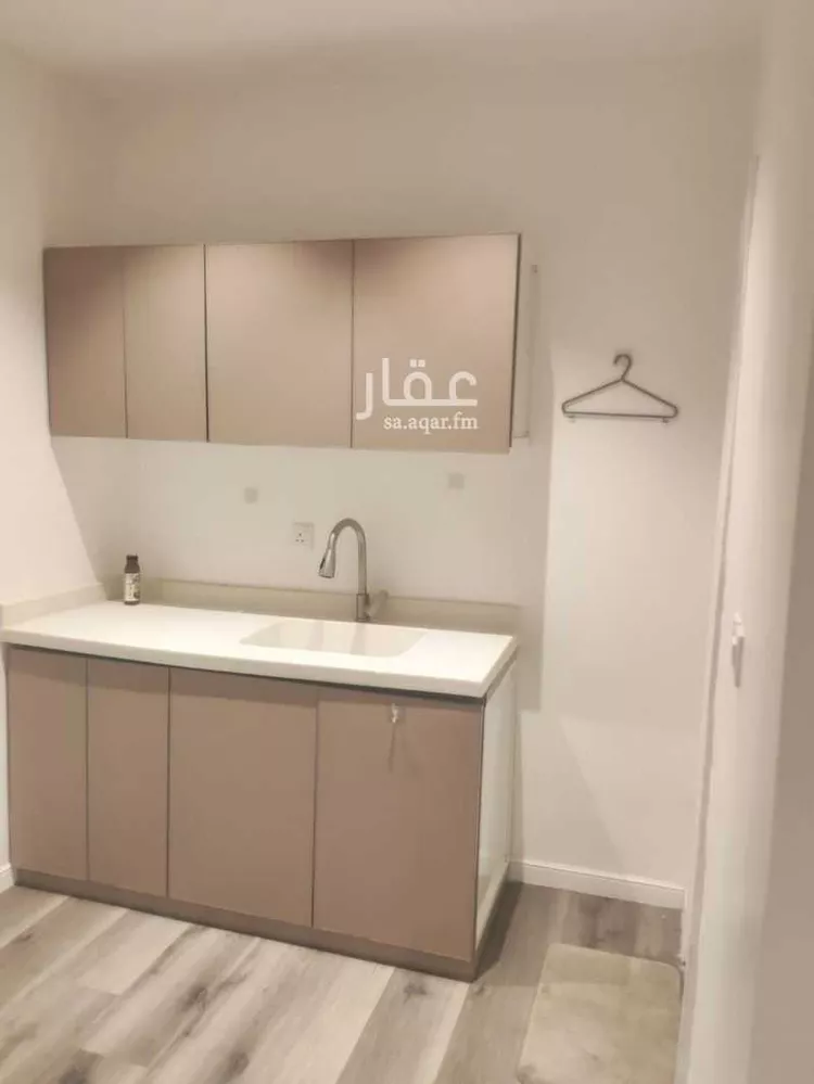 شقة للإيجار في شارع الأمير سلطان بن عبدالعزيز, حي العليا, مدينة الرياض, منطقة الرياض صورة 2