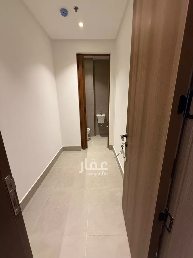 شقة للإيجار في شارع الامير عبدالعزيز ابن فهد ابن عبدالعزيز, حي الحزام الذهبي, مدينة الخبر, المنطقة الشرقية