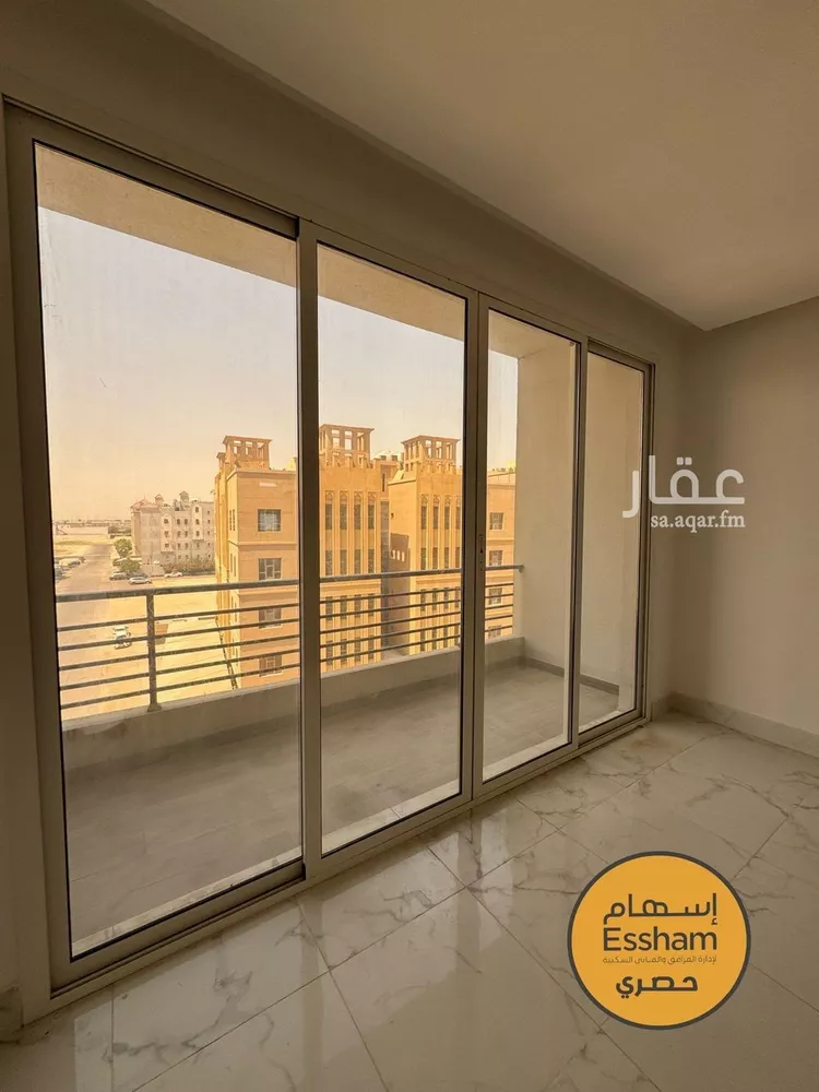 شقة للبيع في شارع القرية العليا, حي الحمراء, مدينة الخبر, المنطقة الشرقية