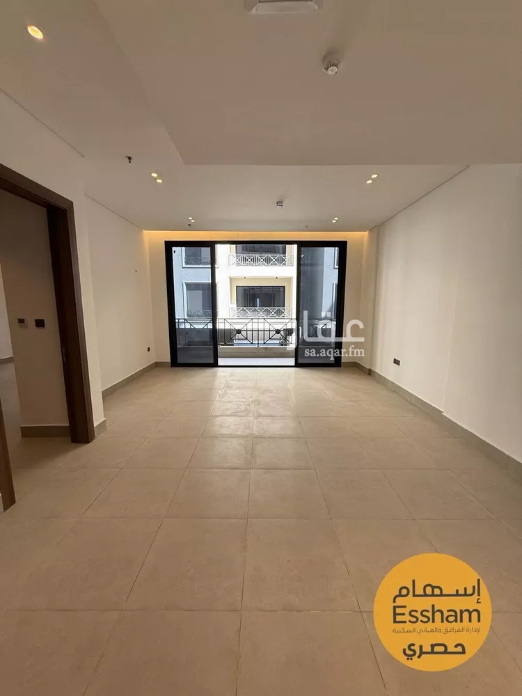 شقة للبيع في شارع الامير عبدالعزيز ابن فهد ابن عبدالعزيز, حي الحزام الذهبي, مدينة الخبر, المنطقة الشرقية