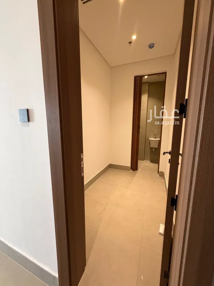 شقة للإيجار في شارع الامير عبدالعزيز ابن فهد ابن عبدالعزيز, حي الحزام الذهبي, مدينة الخبر, المنطقة الشرقية 6