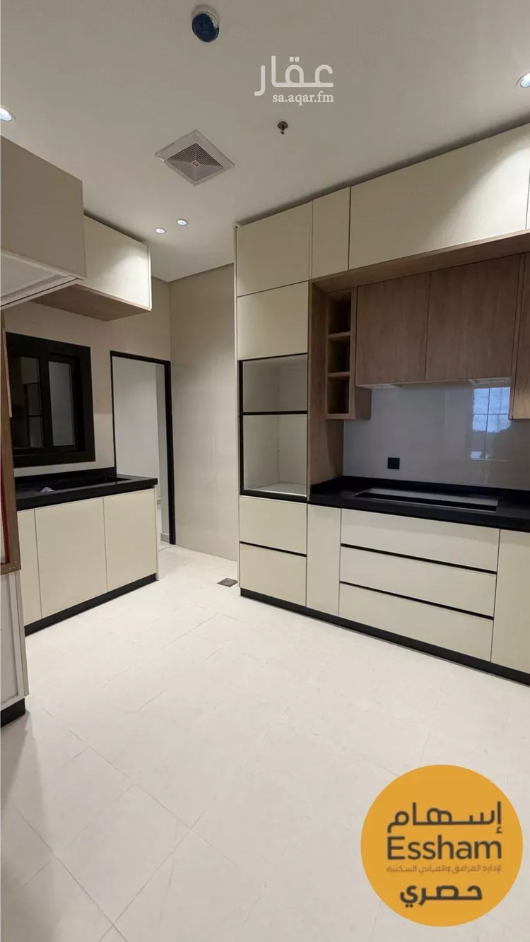 شقة للبيع في شارع اسحاق بن قبيصه, حي البندرية, مدينة الخبر, المنطقة الشرقية 8