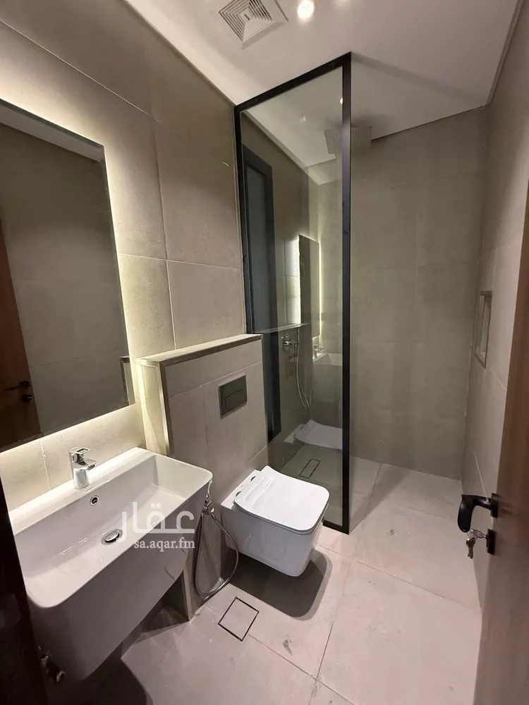شقة للإيجار في شارع الامير عبدالعزيز ابن فهد ابن عبدالعزيز, حي الحزام الذهبي, مدينة الخبر, المنطقة الشرقية صورة 5