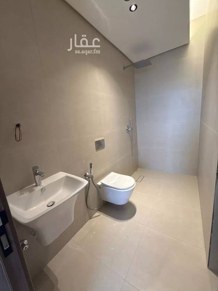شقة للإيجار في شارع سعيد بن المسيب, حي الجامعة, مدينة الظهران, المنطقة الشرقية 8