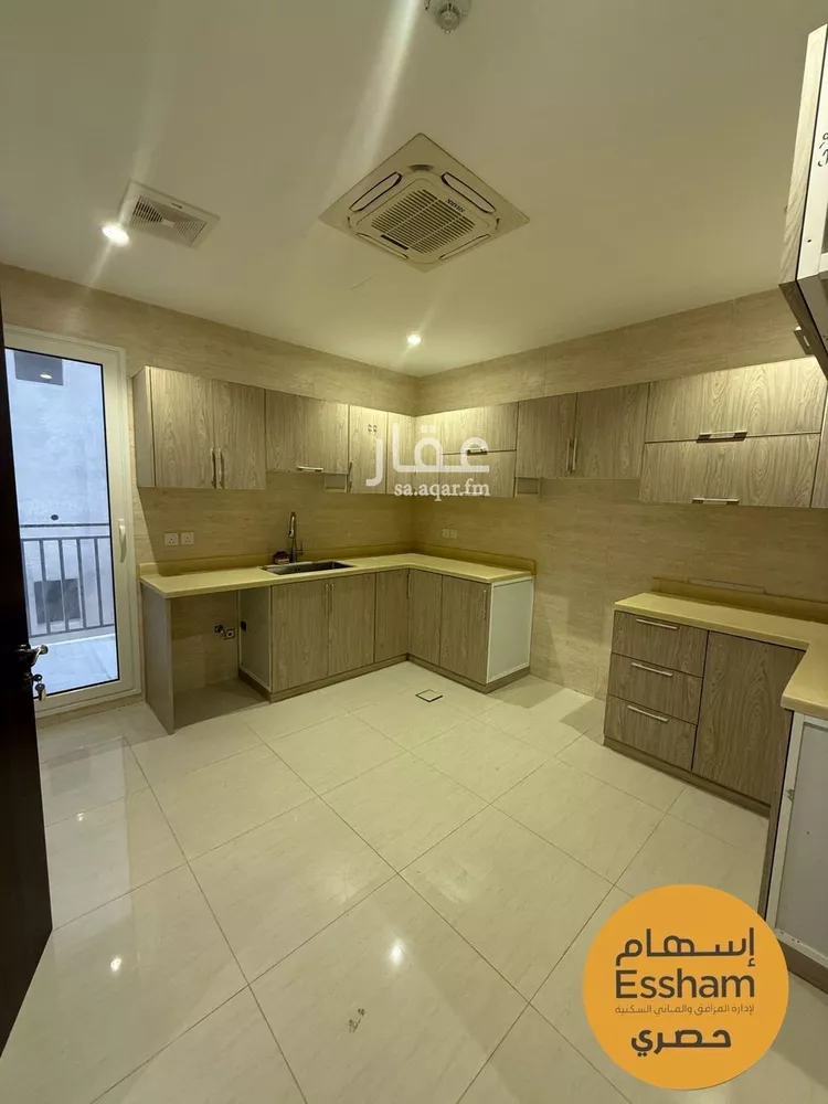 شقة للإيجار في شارع 19ج, حي الجامعة, مدينة الظهران, المنطقة الشرقية صورة 2