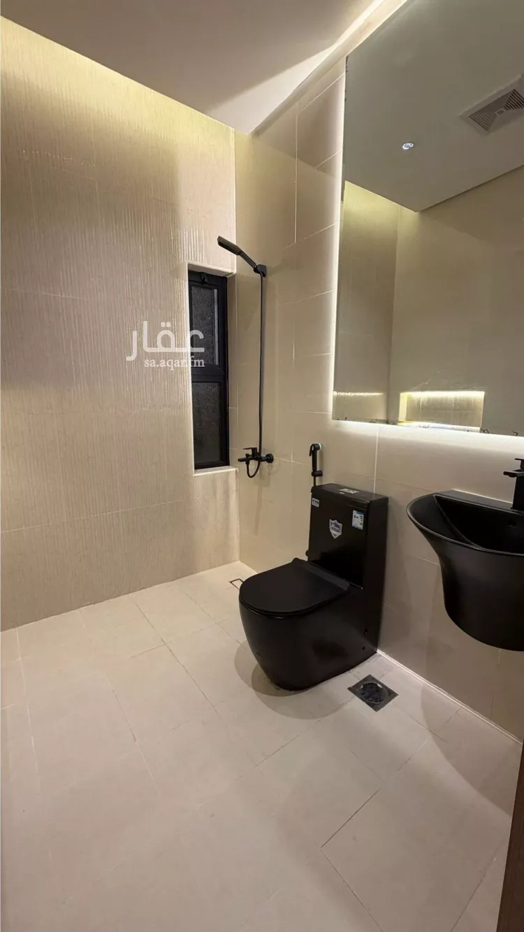 شقة للبيع في شارع اسحاق بن قبيصه, حي البندرية, مدينة الخبر, المنطقة الشرقية 6