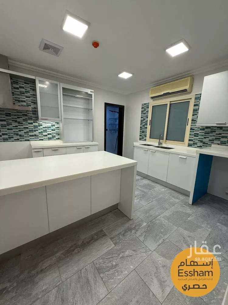 شقة للبيع في شارع الخلد, حي الدوحة الجنوبية, مدينة الظهران, المنطقة الشرقية صورة 4
