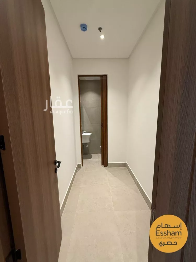 شقة للبيع في شارع الامير عبدالعزيز ابن فهد ابن عبدالعزيز, حي الحزام الذهبي, مدينة الخبر, المنطقة الشرقية صورة 4
