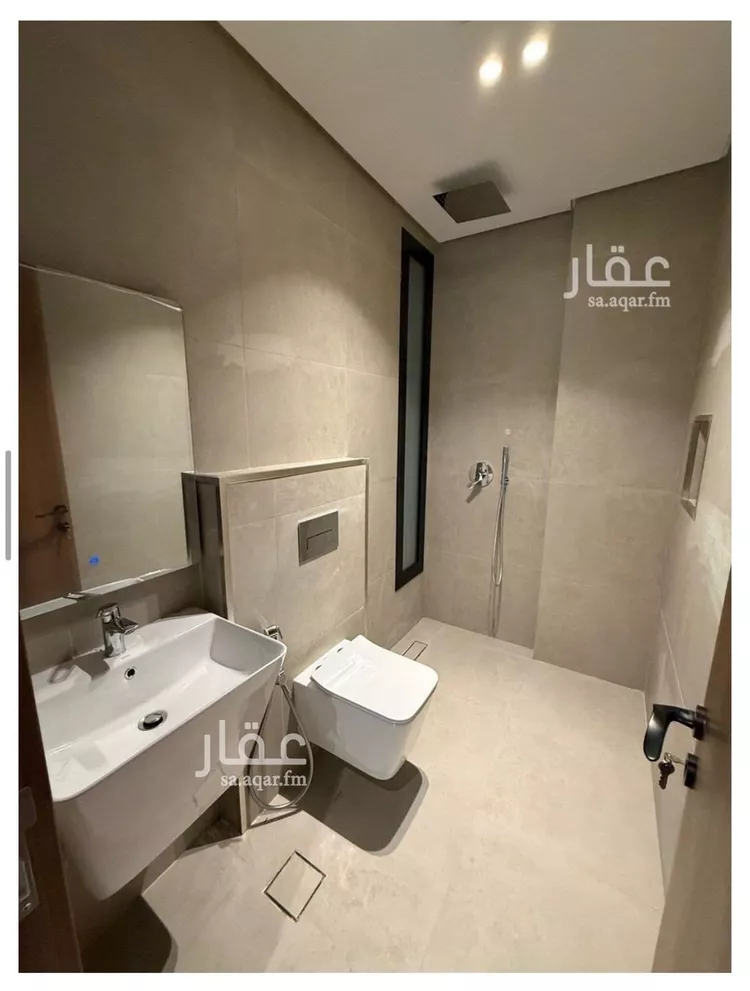 شقة للإيجار في شارع الامير عبدالعزيز ابن فهد ابن عبدالعزيز, حي الحزام الذهبي, مدينة الخبر, المنطقة الشرقية 8