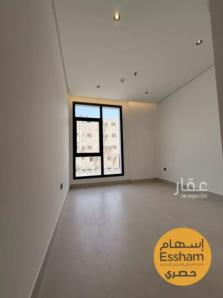 شقة للبيع في شارع سعيد بن المسيب, حي الجامعة, مدينة الظهران, المنطقة الشرقية 1 صورة