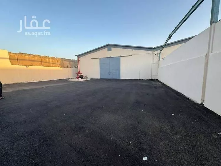 مستودع للإيجار في شارع علي بن عبيد الله بن الحارث رضي الله عنه, حي السرورية, مدينة جدة, منطقة مكة المكرمة 1 صورة
