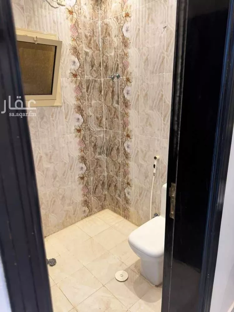 شقة للبيع في شارع احمد بن خضرويه, حي بنى بياضة, مدينة المدينة المنورة, منطقة المدينة المنورة صورة 3