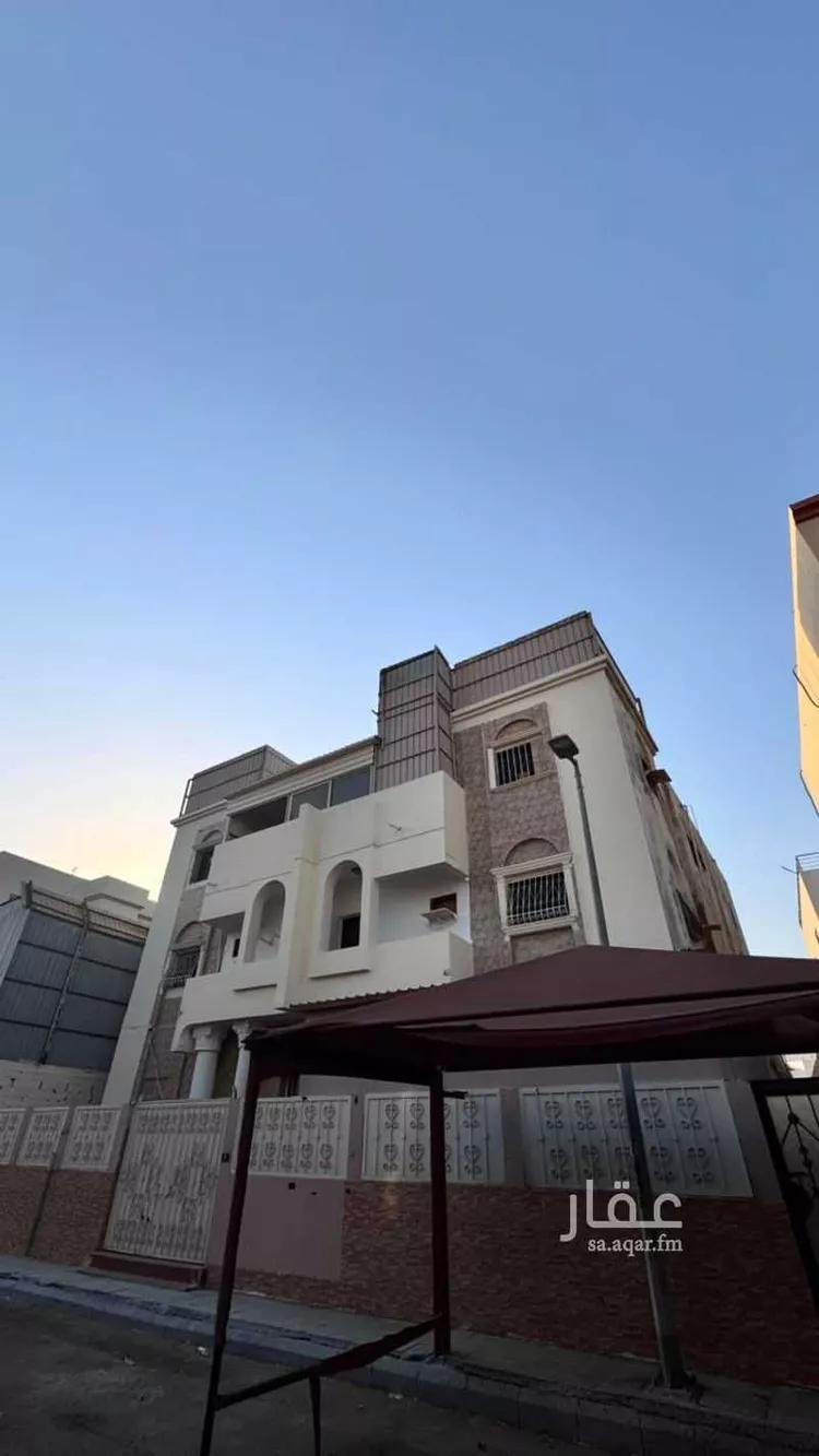 عمارة للبيع في شارع عيسى الكناني, حي المرجان, مدينة جدة, منطقة مكة المكرمة صورة 3