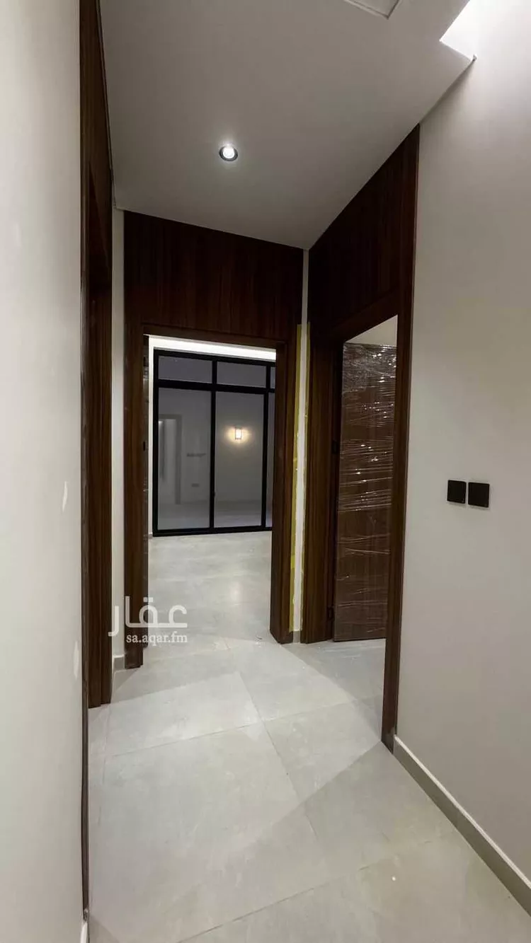 دور للبيع في شارع ابن عبدالبر, حي النزهة, مدينة الرياض, منطقة الرياض 13