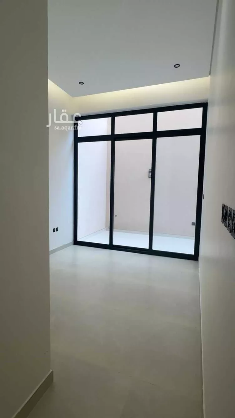 دور للبيع في شارع ابن عبدالبر, حي النزهة, مدينة الرياض, منطقة الرياض صورة 5