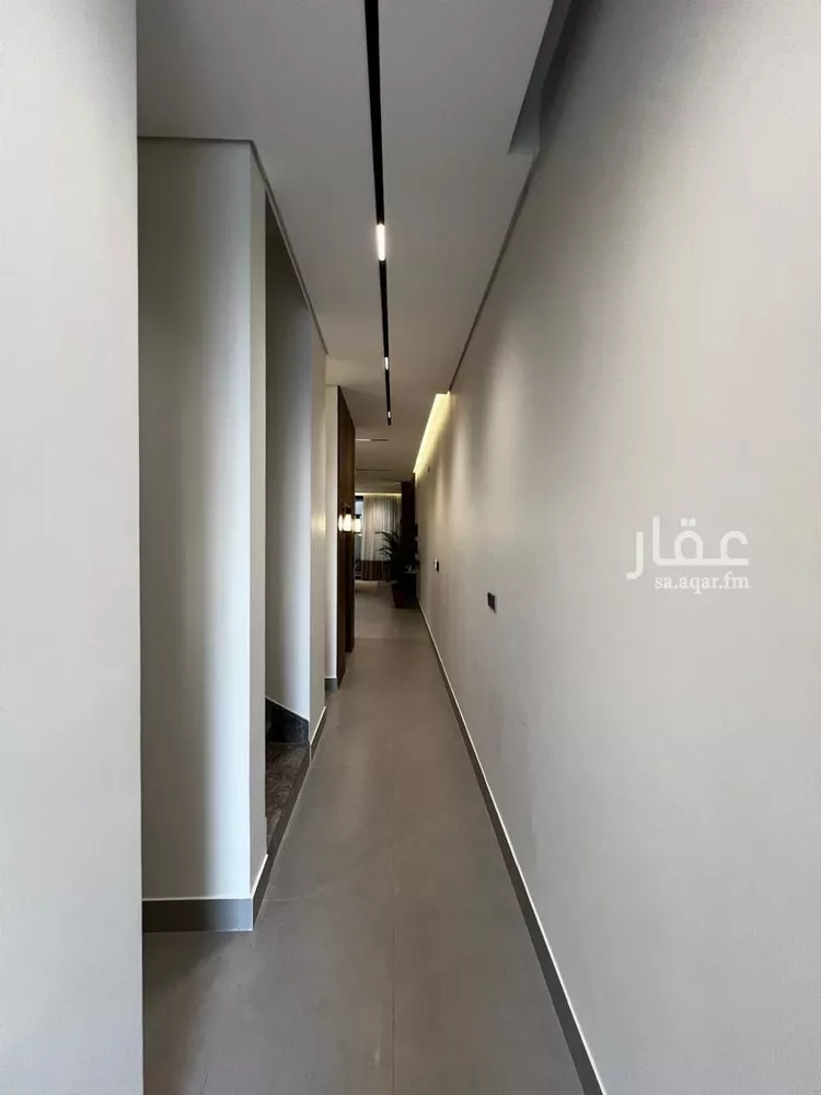 فيلا للبيع في شارع الامير متعب بن عبدالعزيز, حي الصفاء, مدينة الرياض, منطقة الرياض صورة 3