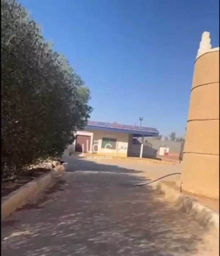 استراحة للبيع في شارع المزاحميه 71, حي الغطغط, مدينة المزاحمية, منطقة الرياض 7