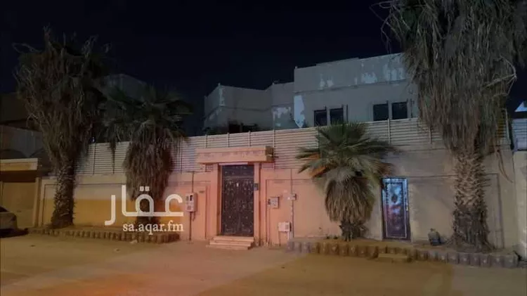 فيلا للبيع في شارع ابن الناظر, حي العزيزية, مدينة الرياض, منطقة الرياض