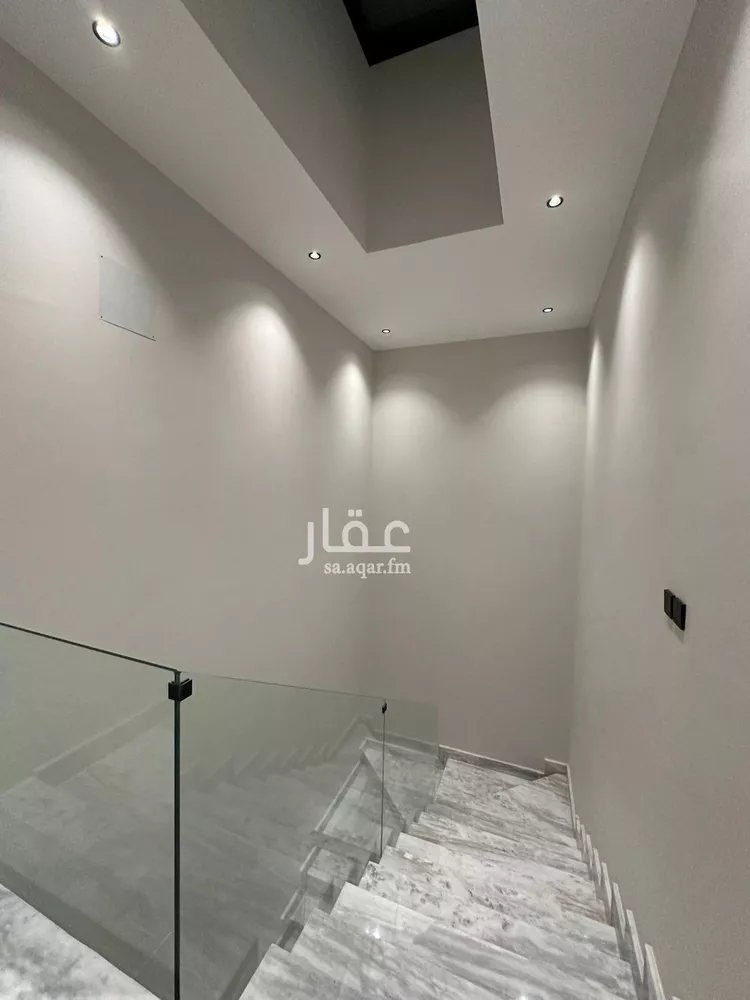 دور للبيع في شارع ابن الحلبي, حي الرفيعة, مدينة الرياض, منطقة الرياض صورة 2