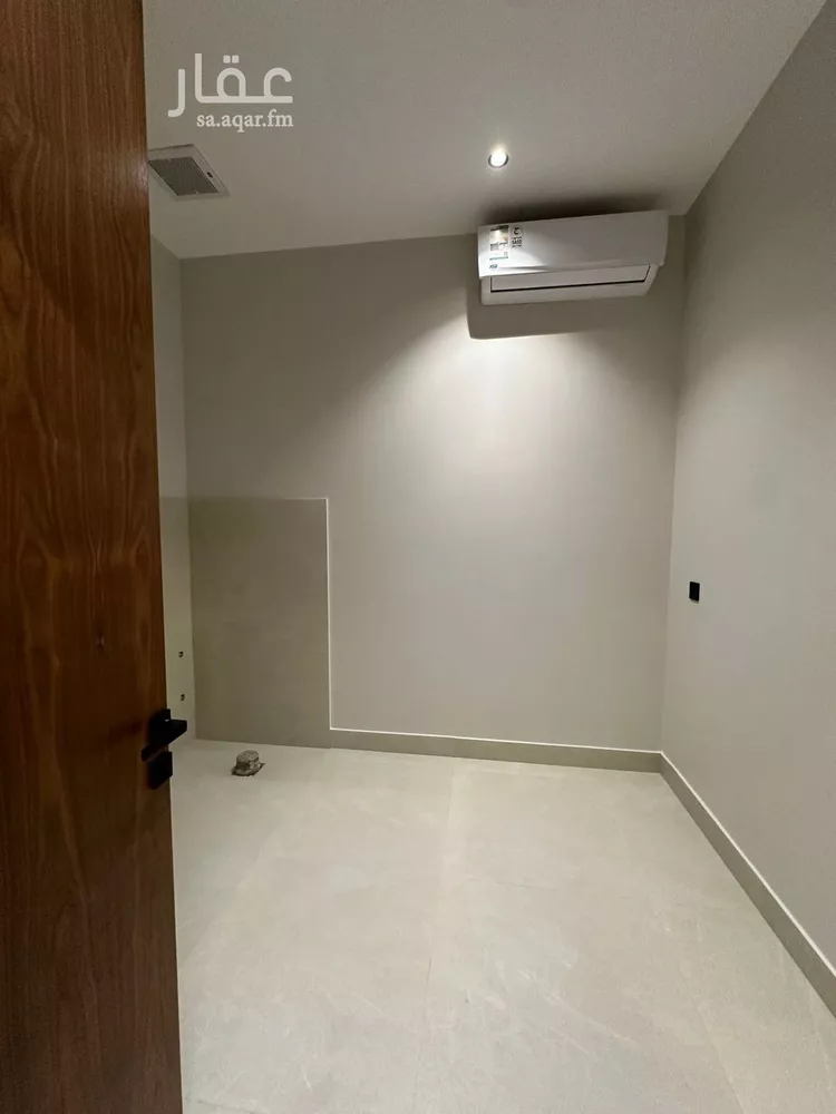 دور للبيع في شارع ابن الحلبي, حي الرفيعة, مدينة الرياض, منطقة الرياض صورة 4