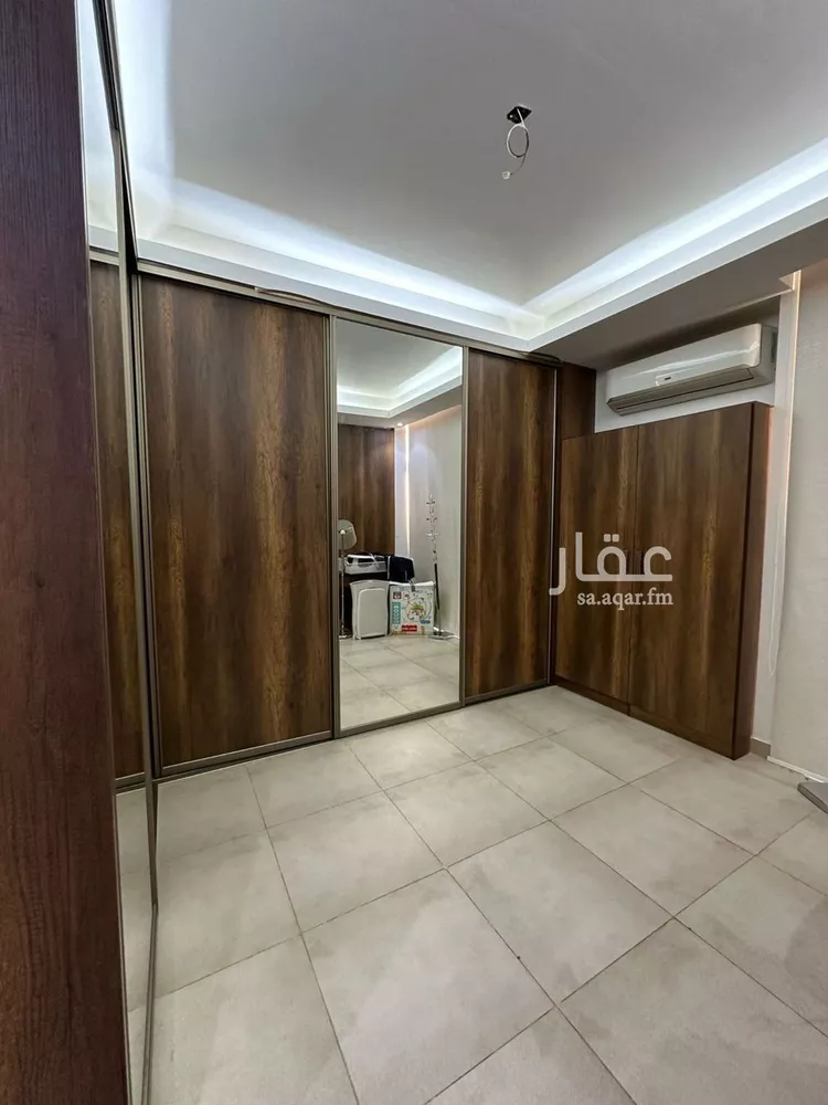 فيلا للبيع في شارع داوود بن أبي هند البصري, حي العارض, مدينة الرياض, منطقة الرياض صورة 3