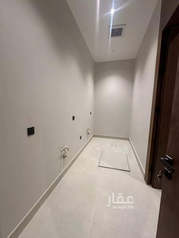 شقة للبيع في شارع ابن الحلبي, حي الرفيعة, مدينة الرياض, منطقة الرياض 7