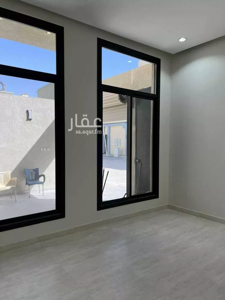 فيلا للبيع في شارع الربيع بن سليمان, حي الرمال, مدينة الرياض, منطقة الرياض صورة 4
