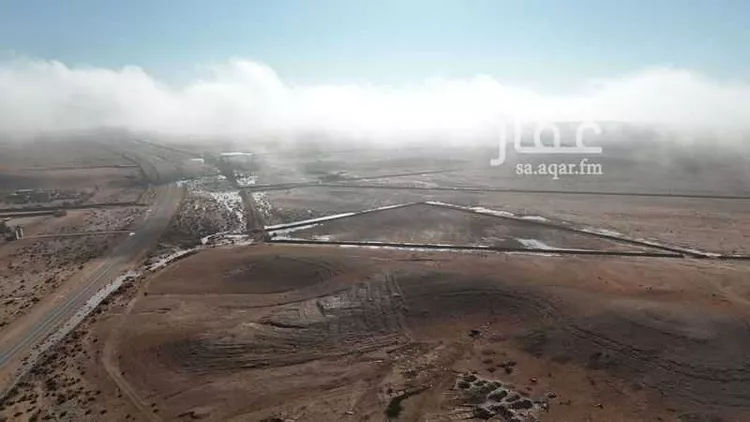 أرض للبيع في حي مزارع وادي وراط, مدينة مزارع وادي وراط, منطقة الرياض صورة 5