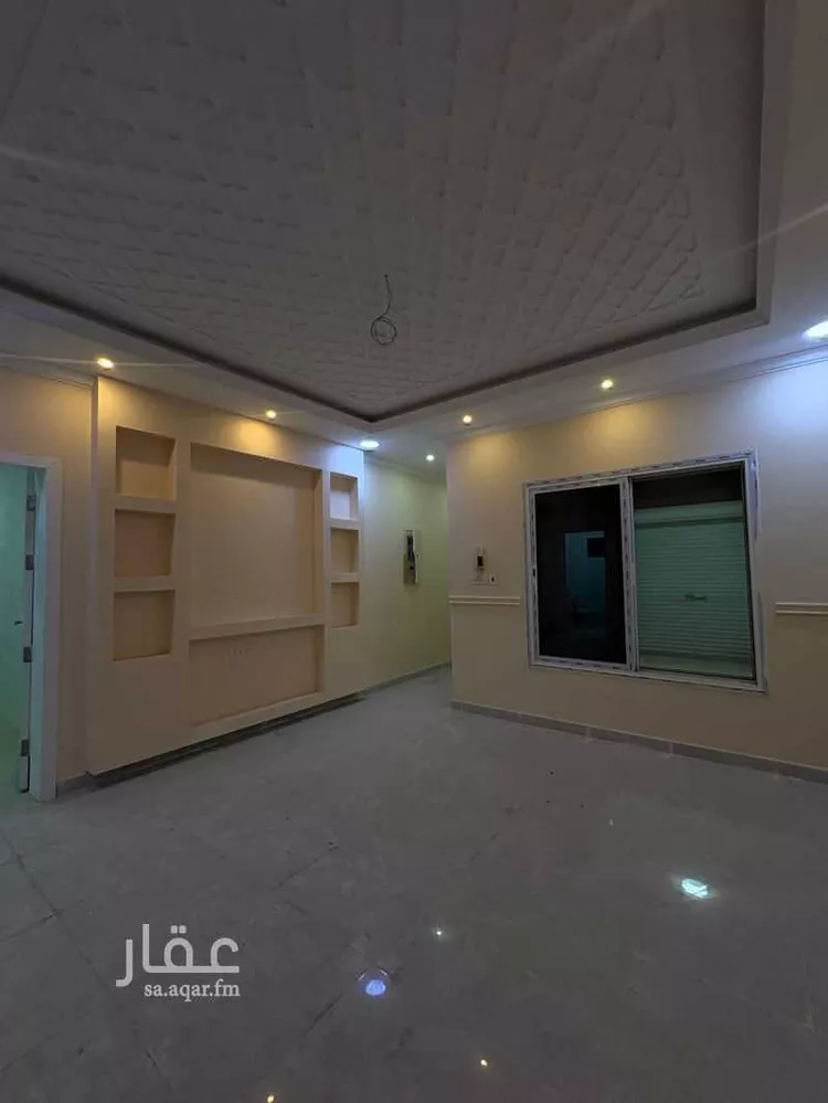 Villa for Sale in Dhahran Al Qashlah صورة 3
