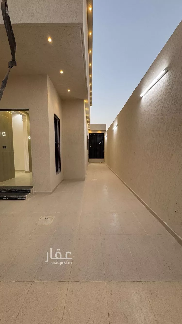 فيلا للبيع في شارع علي حسن, حي النظيم, مدينة الرياض, منطقة الرياض صورة 5