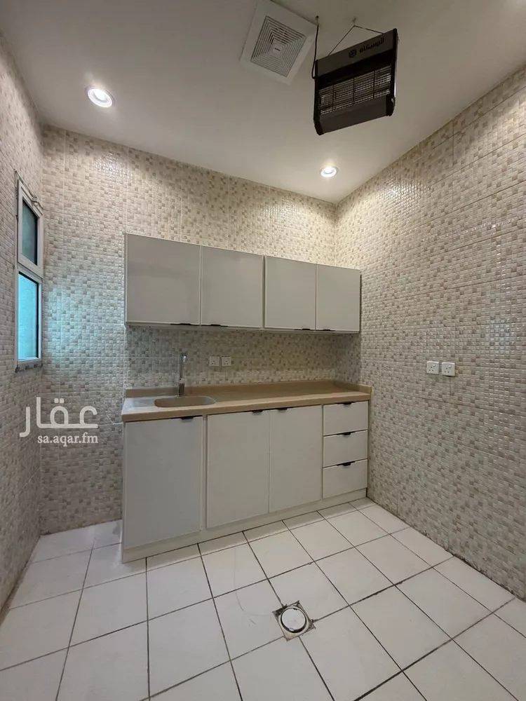 شقة للإيجار في شارع الندوة, حي الندوة, مدينة الرياض, منطقة الرياض صورة 3