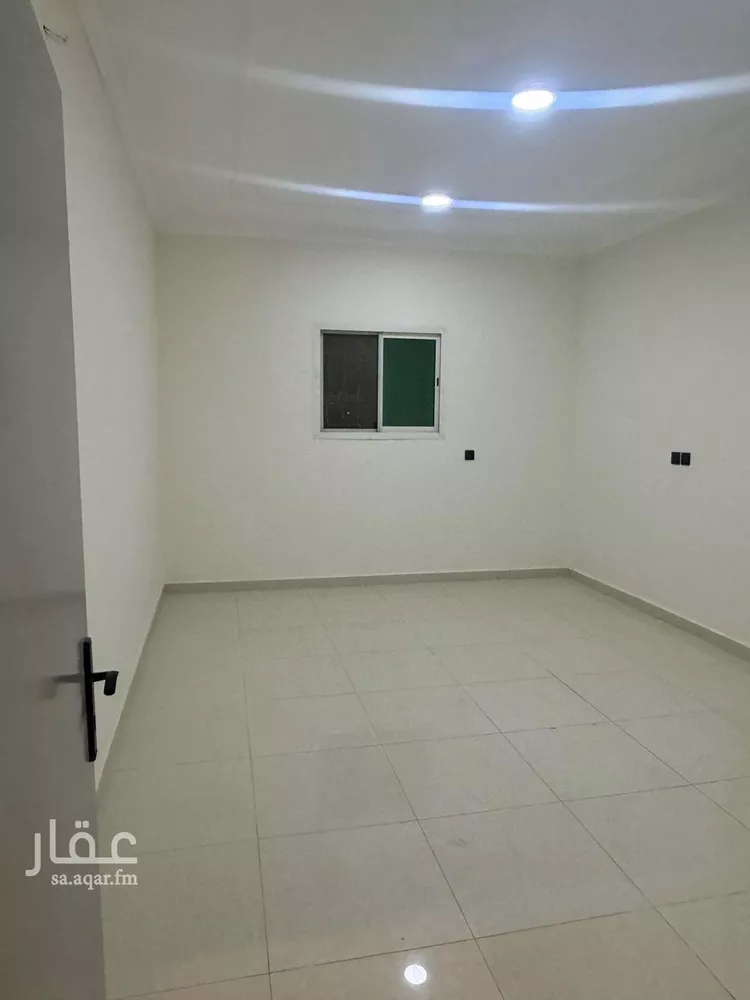 شقة للإيجار في شارع ابي عبدالله الزواوي, حي العزيزية, مدينة الرياض, منطقة الرياض صورة 3